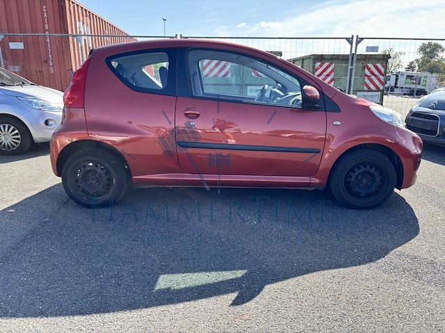 Peugeot 107 1.0i trendy, 2009 - afbeelding 32 van  37