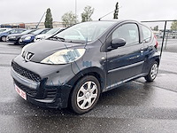 Peugeot 107 1.0i trendy, 2011