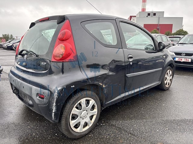 Peugeot 107 1.0i trendy, 2011 - afbeelding 29 van  33