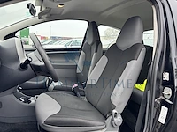 Peugeot 107 1.0i urban, 2010 - afbeelding 2 van  29