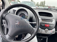 Peugeot 107 1.0i urban, 2010 - afbeelding 5 van  29
