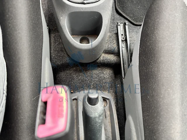 Peugeot 107 1.0i urban, 2010 - afbeelding 9 van  29