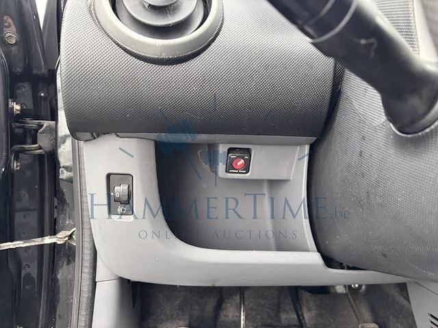 Peugeot 107 1.0i urban, 2010 - afbeelding 11 van  29