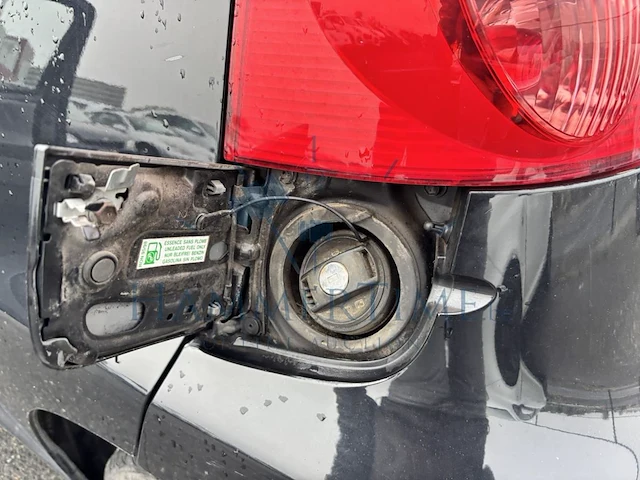 Peugeot 107 1.0i urban, 2010 - afbeelding 14 van  29