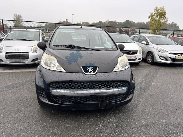 Peugeot 107 1.0i urban, 2010 - afbeelding 12 van  29