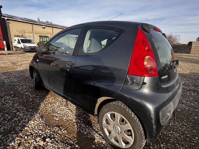 Peugeot 107 - afbeelding 18 van  20