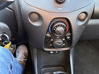Peugeot 108 1.0 vti access, 2015 - afbeelding 4 van  29