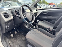 Peugeot 108 1.2 puretech top! allure, 2014 - afbeelding 4 van  33