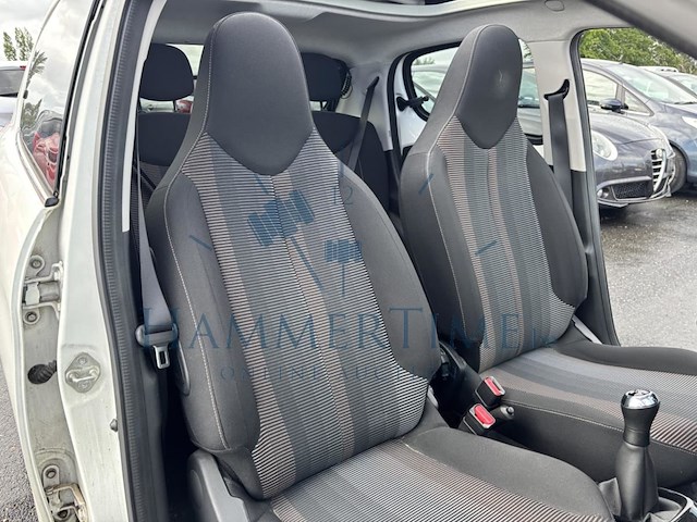 Peugeot 108 1.2 puretech top! allure, 2014 - afbeelding 22 van  33