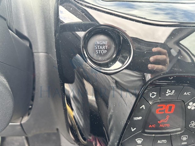 Peugeot 108 1.2 puretech top! allure, 2015 - afbeelding 8 van  28