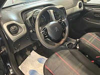Peugeot 108 auto - 1,0 vti 69 pk – benzine – 2015 – 120,245 dkm - afbeelding 8 van  36