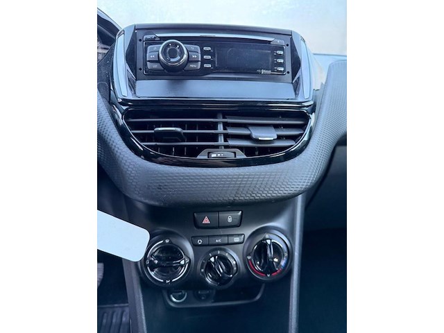 Peugeot 2008 008, 2014 - afbeelding 19 van  19