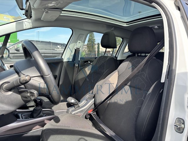 Peugeot 2008 1 (2i puretech), 2014 - afbeelding 2 van  30