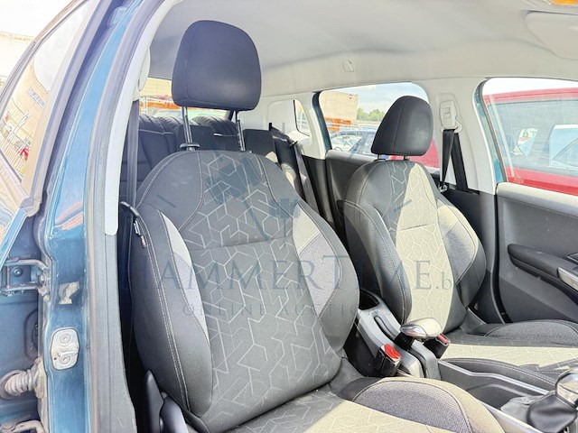Peugeot 2008 1 2i puretech allure, 2017 - afbeelding 18 van  30