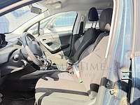 Peugeot 2008 1 2i puretech allure, 2017 - afbeelding 30 van  30