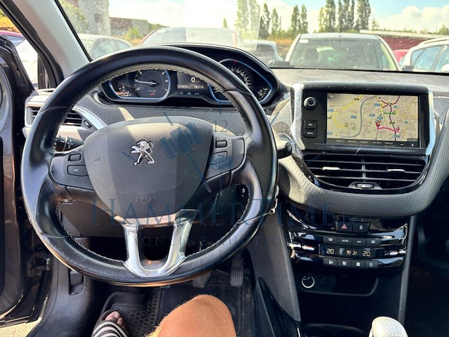 Peugeot 2008 1.2 puretech allure s&s (eu6.2), 2019 - afbeelding 7 van  35