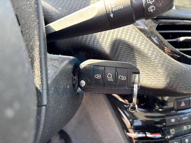 Peugeot 2008 1.2 puretech allure s&s (eu6.2), 2019 - afbeelding 13 van  35
