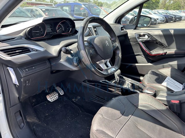 Peugeot 2008 1.2 puretech gt line s&s 110 at, 2017 - afbeelding 3 van  31