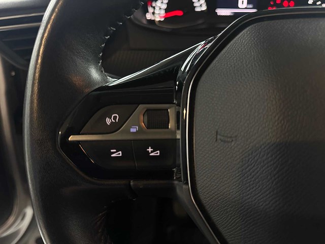 Peugeot 2008 1.2 s&s 100 actieve zaken - afbeelding 28 van  51