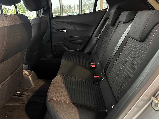 Peugeot 2008 1.2 s&s 100 actieve zaken - afbeelding 42 van  51