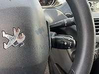 Peugeot 2008 1.2i puretech access,2015 - afbeelding 10 van  32