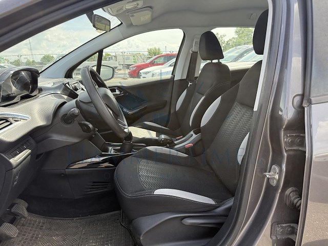 Peugeot 2008 1.2i puretech access,2015 - afbeelding 32 van  32