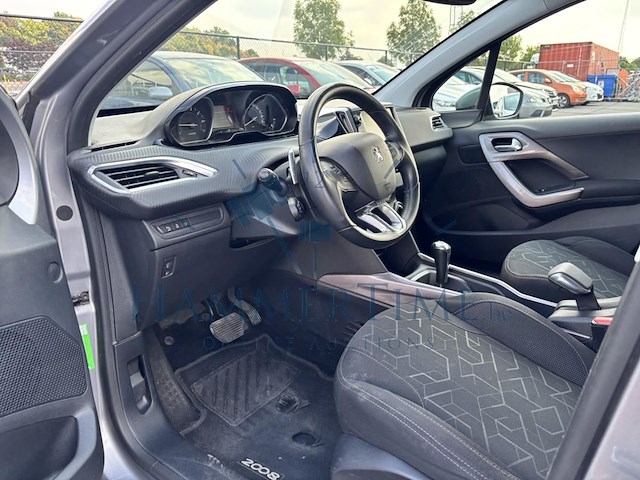 Peugeot 2008 1.2i puretech active s&s etg 82 at, 2015 - afbeelding 3 van  31