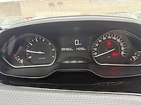 Peugeot 2008 1.2i puretech style, 2018 - afbeelding 4 van  24
