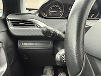 Peugeot 2008 1.2i puretech style, 2018 - afbeelding 8 van  24