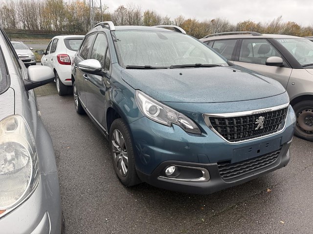Peugeot 2008 1.2i puretech style, 2018 - afbeelding 18 van  24
