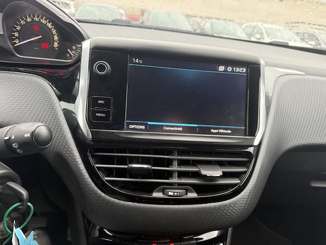 Peugeot 2008 1.2i puretech style, 2018 - afbeelding 24 van  24