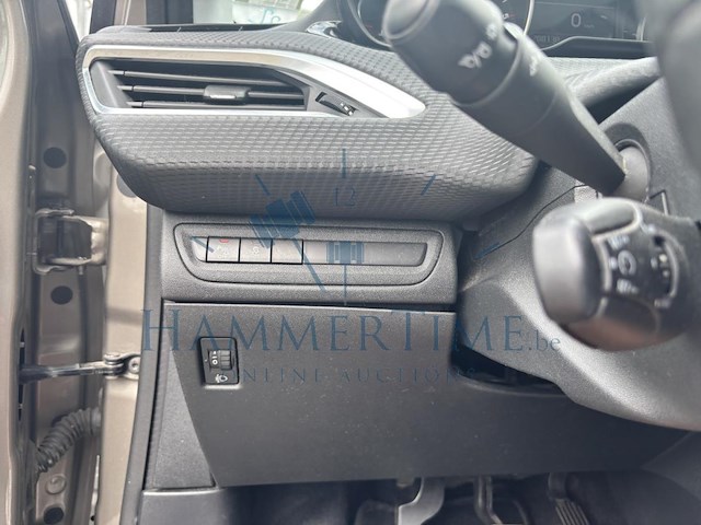 Peugeot 2008 1.6 bluehdi active, 2016 - afbeelding 13 van  30