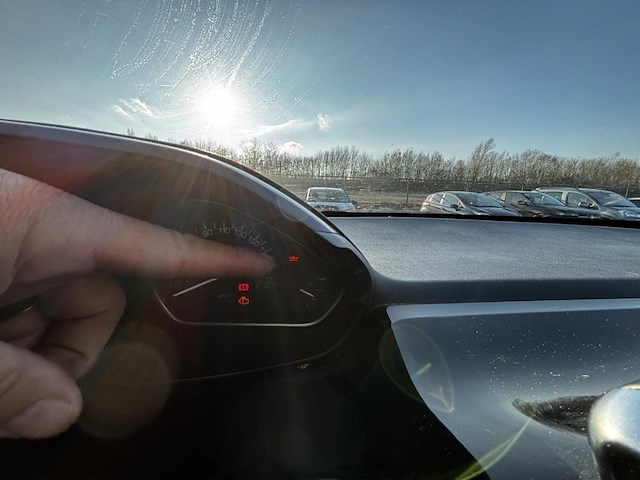 Peugeot 2008 1.6 bluehdi style, 2018 - afbeelding 3 van  32