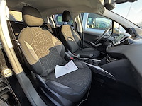 Peugeot 2008 1.6 bluehdi style, 2018 - afbeelding 18 van  32