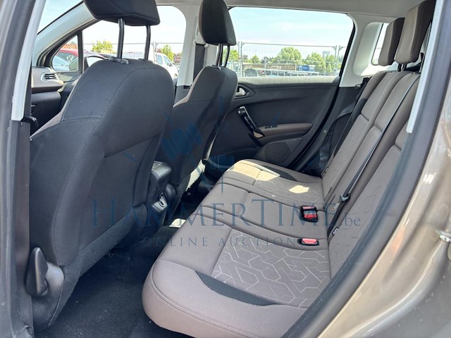Peugeot 2008 1.6i active 120 at, 2014 - afbeelding 13 van  34
