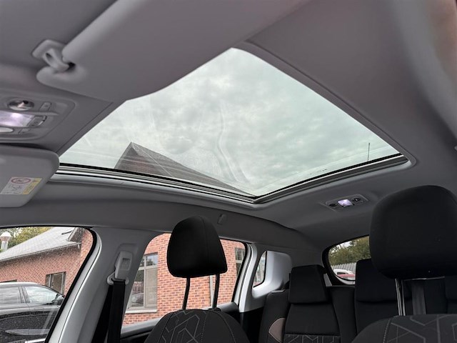 Peugeot 2008, 2016 - afbeelding 11 van  24