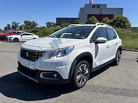Peugeot 2008 allure 110 at, 2017 - afbeelding 1 van  31