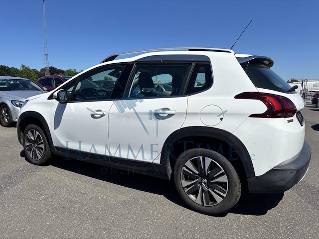 Peugeot 2008 allure 110 at, 2017 - afbeelding 29 van  31