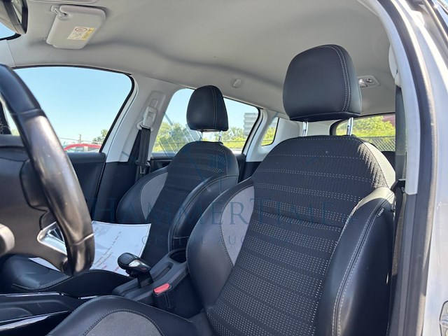 Peugeot 2008 allure 110 at, 2017 - afbeelding 31 van  31