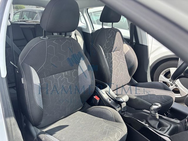 Peugeot 2008 puretech active st, 2019 - afbeelding 26 van  36