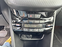 Peugeot 2008 - afbeelding 8 van  33