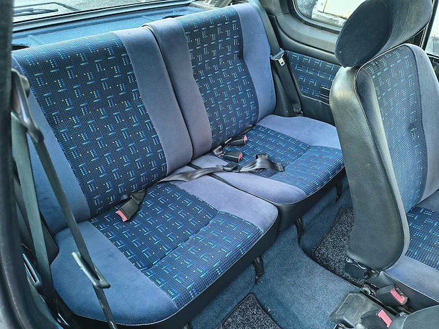Peugeot 205 - 1997 - afbeelding 6 van  15
