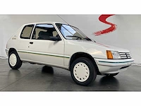 Peugeot 205 groene 1.4 vintage auto's > 15 - afbeelding 27 van  31