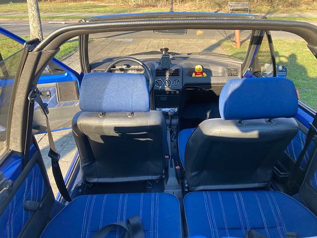 Peugeot 205 - afbeelding 13 van  35