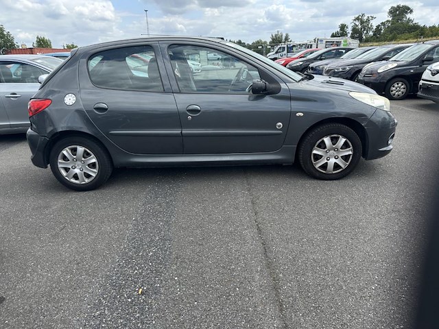 Peugeot 206+ 1.4i generation,2012 - afbeelding 24 van  29