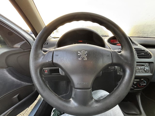 Peugeot 206, 2003 - afbeelding 6 van  30