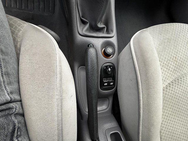 Peugeot 206, 2004 - afbeelding 6 van  30