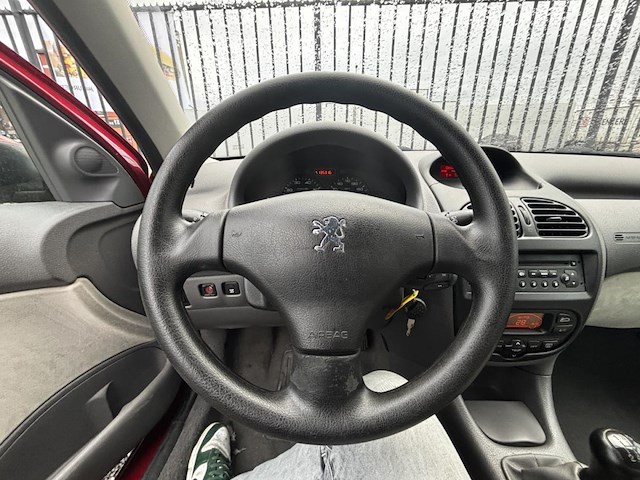 Peugeot 206, 2004 - afbeelding 7 van  30
