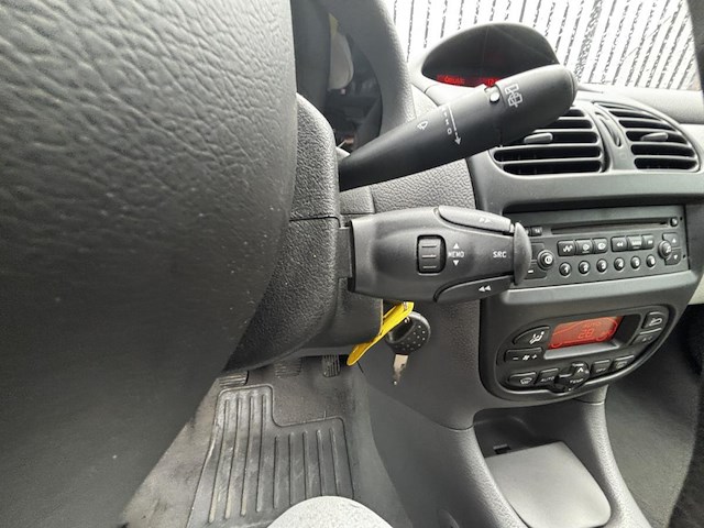 Peugeot 206, 2004 - afbeelding 8 van  30