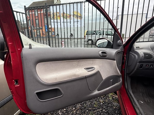 Peugeot 206, 2004 - afbeelding 28 van  30